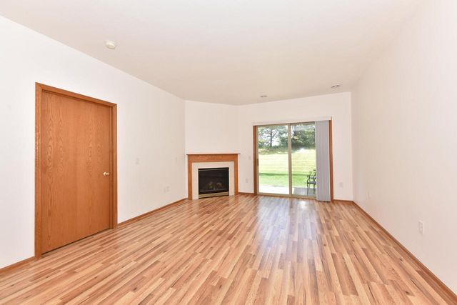 1522 Iroquois AVENUE, Grafton, WI 53024