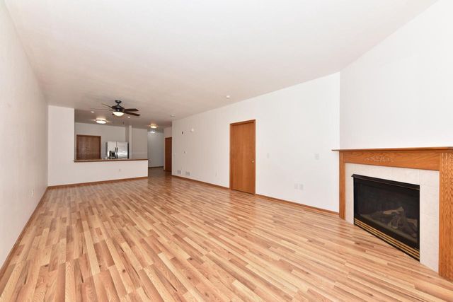1522 Iroquois AVENUE, Grafton, WI 53024