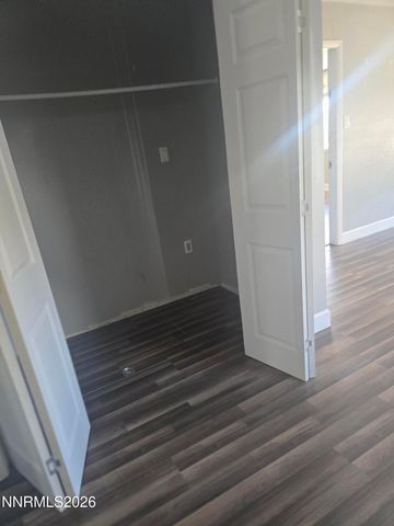 1060 S Lee Avenue, Fallon, NV 89406