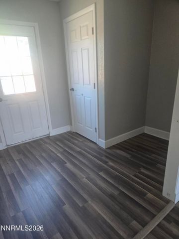 1060 S Lee Avenue, Fallon, NV 89406
