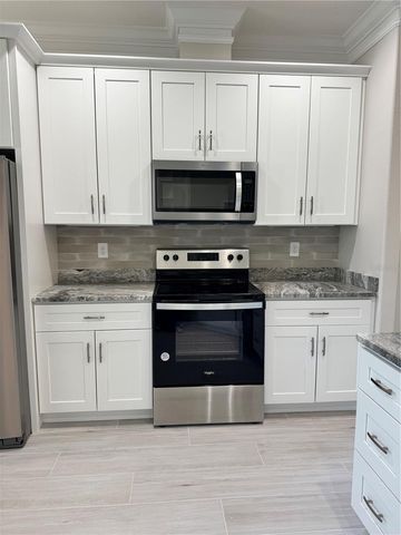 720 REDBUD COURT, Englewood, FL 34223