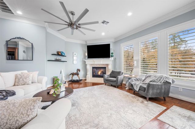 2714 Kings Retreat Circle, Houston, TX 77345