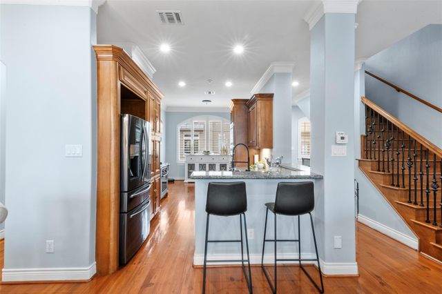 2714 Kings Retreat Circle, Houston, TX 77345