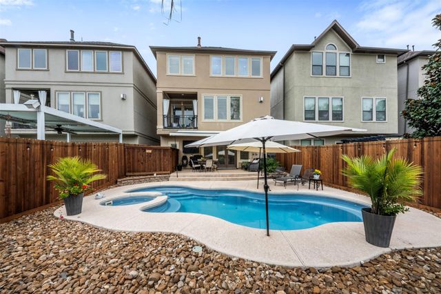 2714 Kings Retreat Circle, Houston, TX 77345