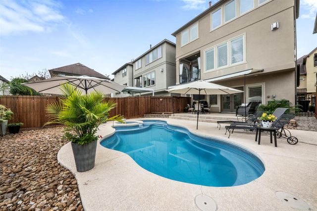 2714 Kings Retreat Circle, Houston, TX 77345