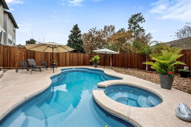 2714 Kings Retreat Circle, Houston, TX 77345