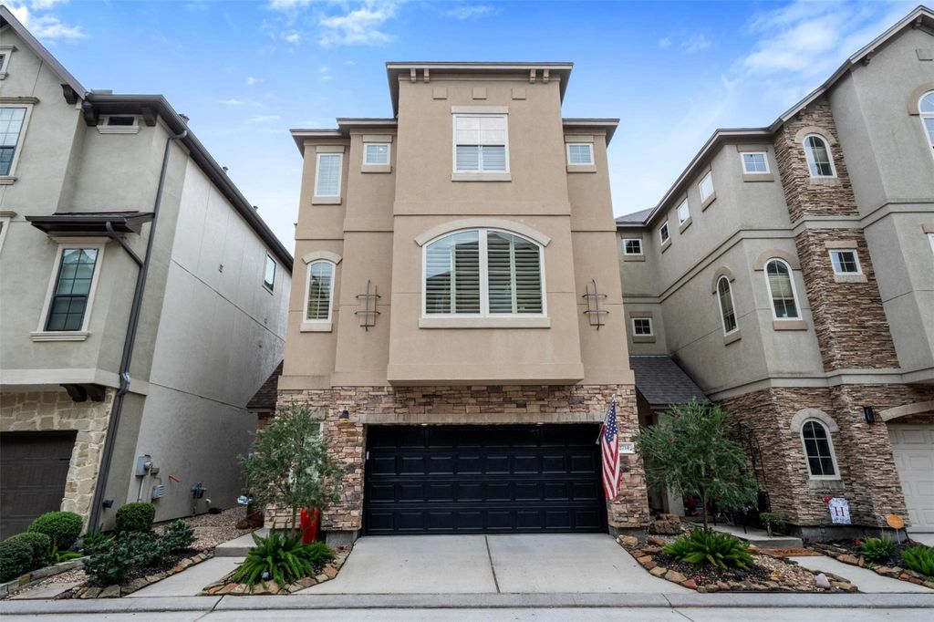 2714 Kings Retreat Circle, Houston, TX 77345