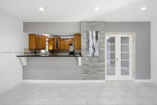 2120 SW 16th St, Miami, FL 33145