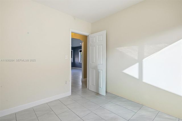 2120 SW 16th St, Miami, FL 33145