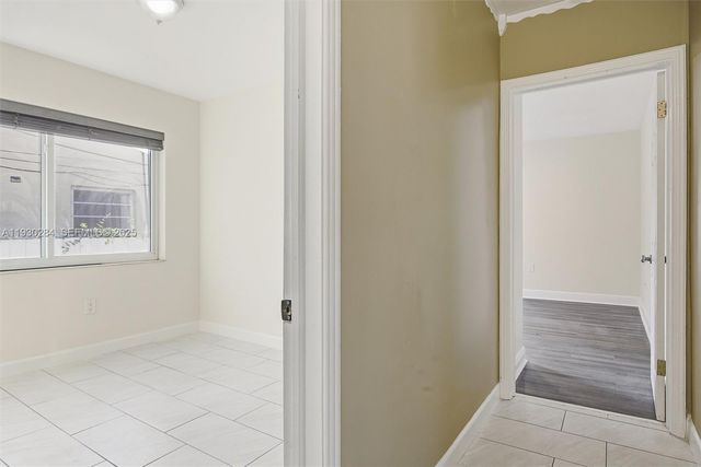 2120 SW 16th St, Miami, FL 33145