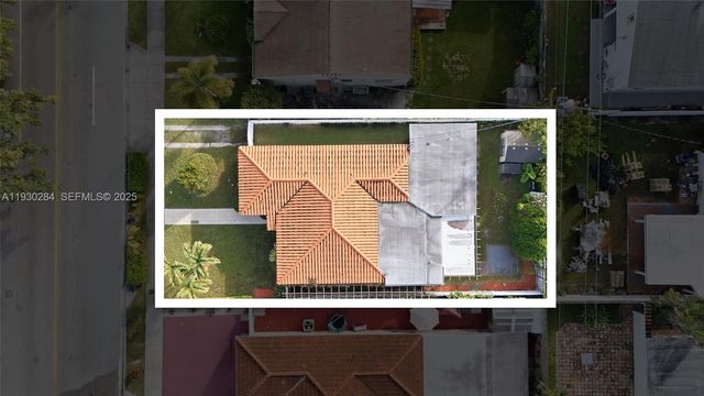 2120 SW 16th St, Miami, FL 33145