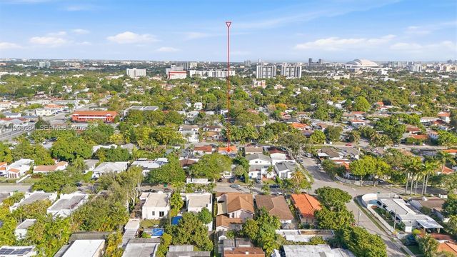 2120 SW 16th St, Miami, FL 33145