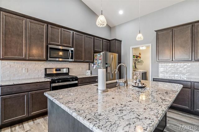 100 Regency Court, Herculaneum, MO 63048