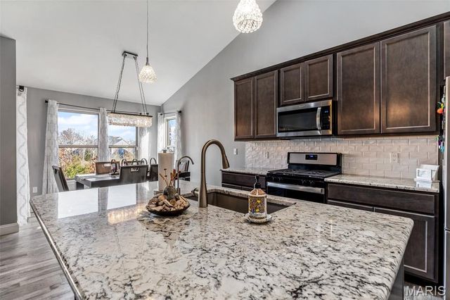 100 Regency Court, Herculaneum, MO 63048