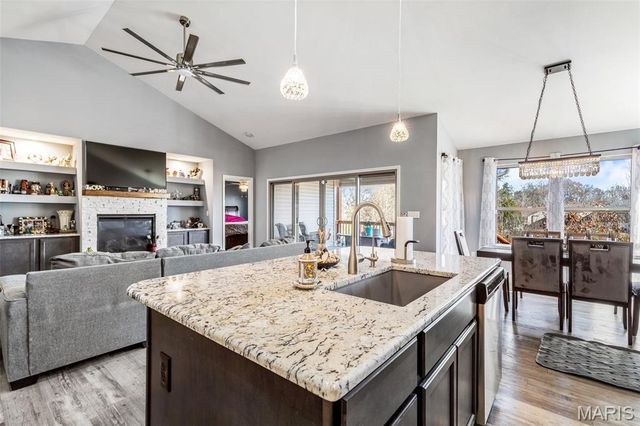 100 Regency Court, Herculaneum, MO 63048