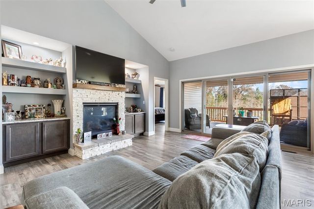 100 Regency Court, Herculaneum, MO 63048