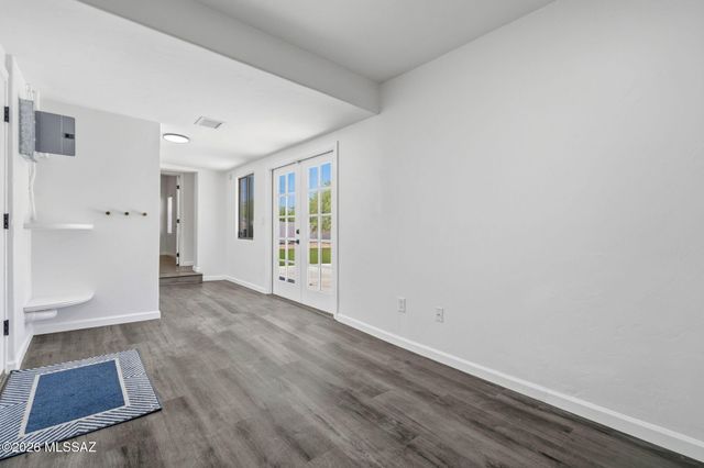 4239 E 4th Street, Tucson, AZ 85711