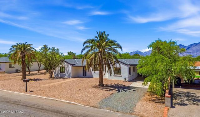 4239 E 4th Street, Tucson, AZ 85711