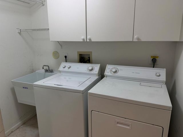 5914 Regal Glen Drive 205, Boynton Beach, FL 33437