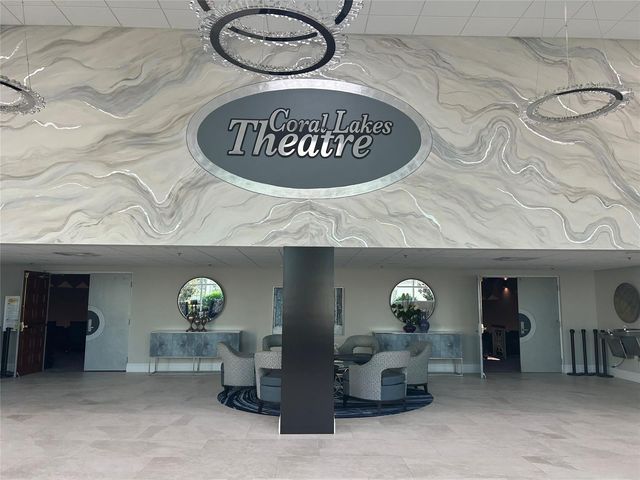5914 Regal Glen Drive 205, Boynton Beach, FL 33437