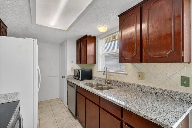 2014 Powderhorn, Garland, TX 75044