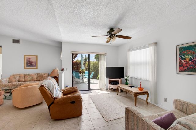 3814 Coco Loba Lane, Boynton Beach, FL 33436