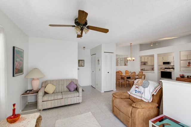 3814 Coco Loba Lane, Boynton Beach, FL 33436