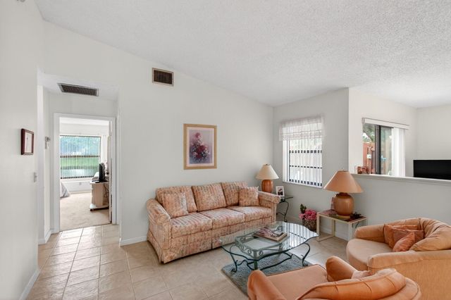 3814 Coco Loba Lane, Boynton Beach, FL 33436