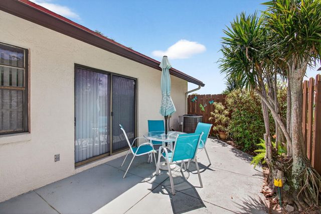 3814 Coco Loba Lane, Boynton Beach, FL 33436