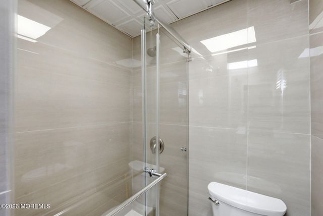 11 Gladney Avenue, Toms River, NJ 08753