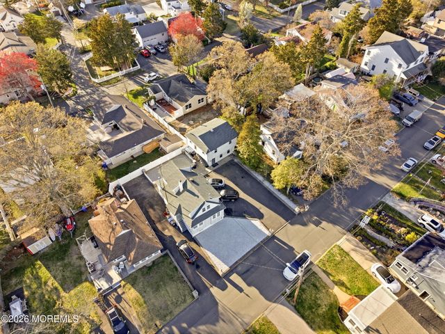 11 Gladney Avenue, Toms River, NJ 08753