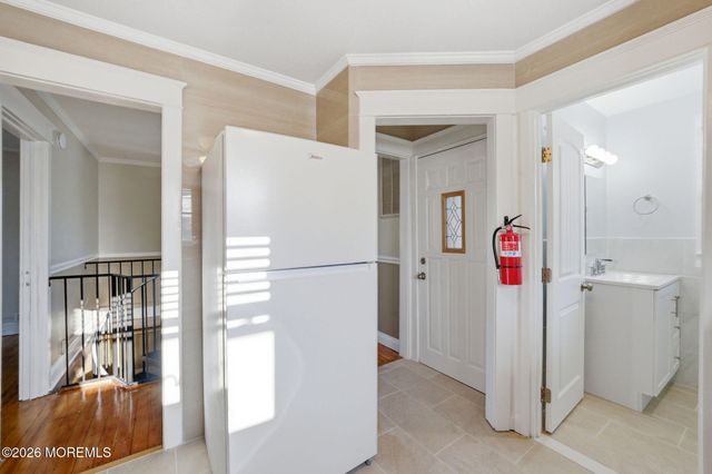 11 Gladney Avenue, Toms River, NJ 08753