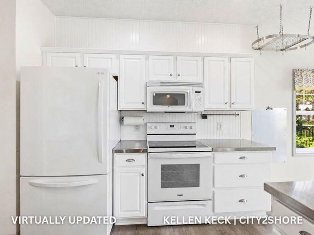 7786 Thornburst Court, Byron Center, MI 49315