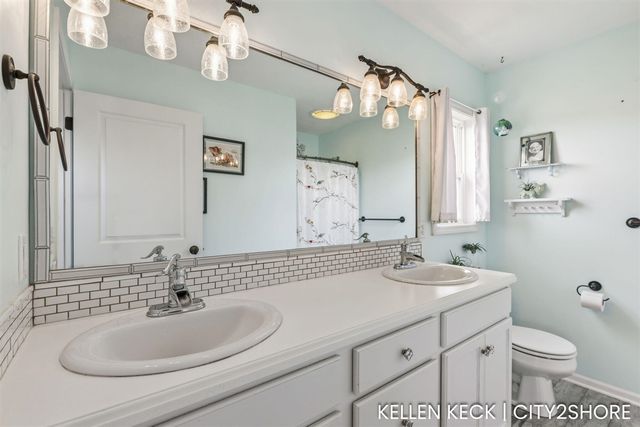 7786 Thornburst Court, Byron Center, MI 49315