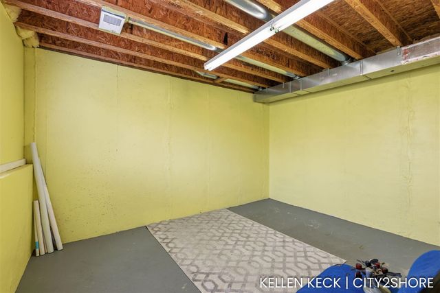 7786 Thornburst Court, Byron Center, MI 49315