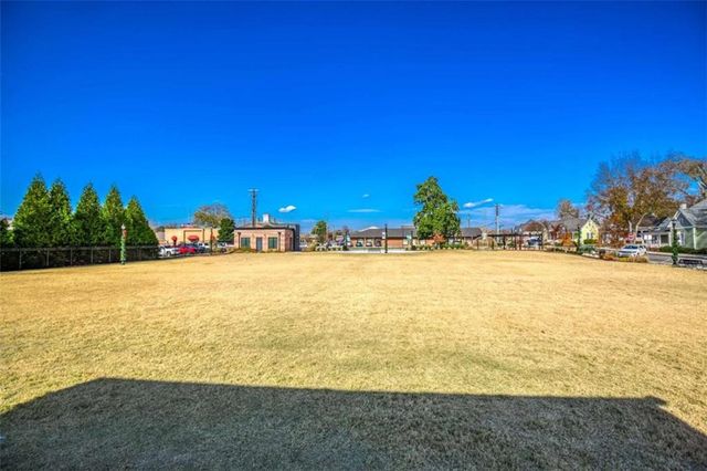 307 Davis Street, Monroe, GA 30655