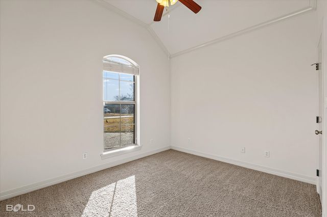 524 Half Moon Lane, Bossier City, LA 71111