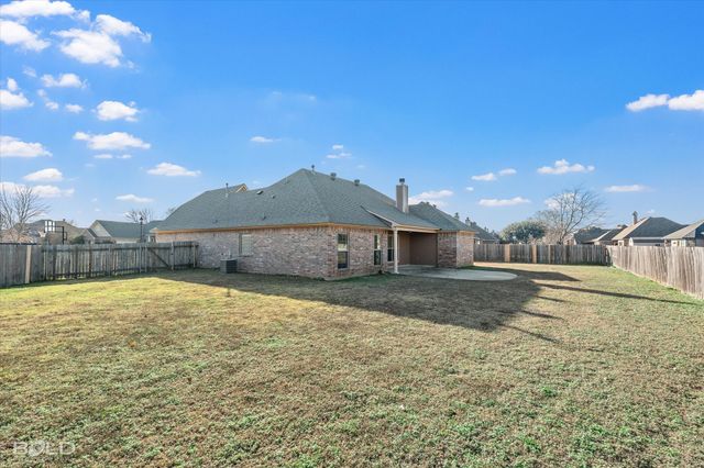 524 Half Moon Lane, Bossier City, LA 71111
