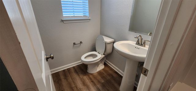628 Los Olives LN, Liberty Hill, TX 78641