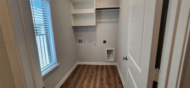 628 Los Olives LN, Liberty Hill, TX 78641