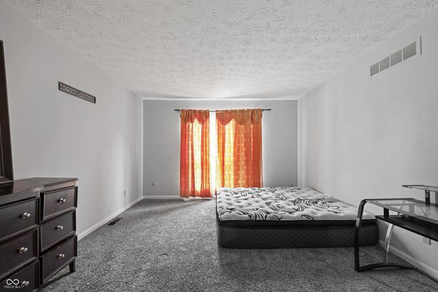 2524 Chaseway Court, Indianapolis, IN 46268