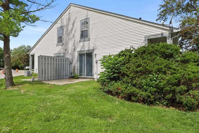 2524 Chaseway Court, Indianapolis, IN 46268