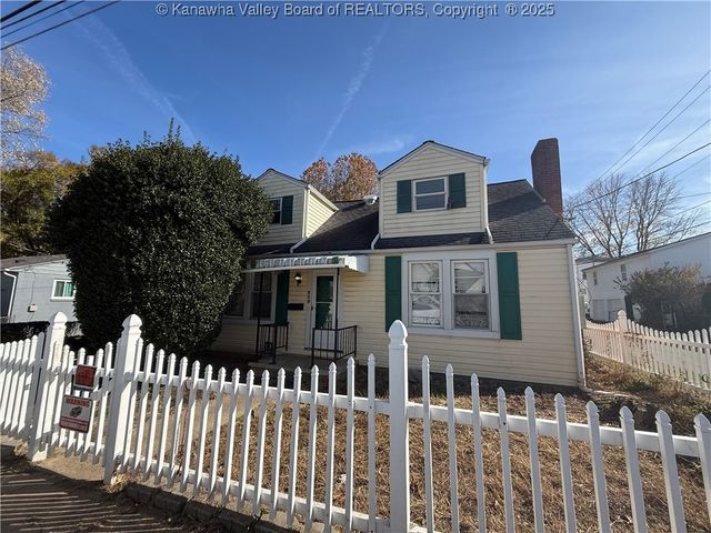 538 19th Street, Dunbar, WV 25064