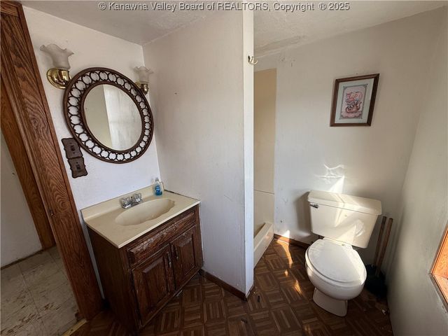 538 19th Street, Dunbar, WV 25064