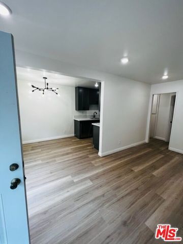 4327 Lankershim Boulevard, North Hollywood (los Angeles), CA 91602