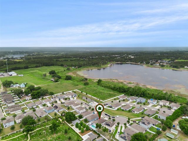 5946 CHURCHILL SQ WAY, Groveland, FL 34736