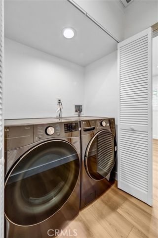 9502 Via Salerno, Burbank, CA 91504