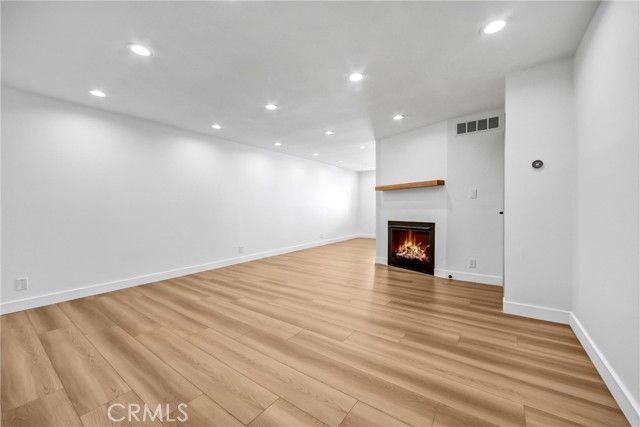 9502 Via Salerno, Burbank, CA 91504