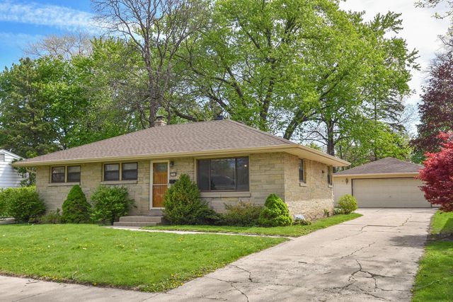 2964 104th STREET, West Allis, WI 53227