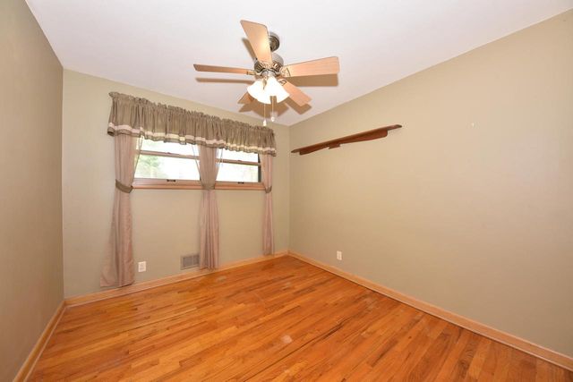 2964 104th STREET, West Allis, WI 53227